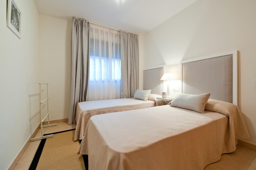 Hacienda Sant Jordi Golf & Resort Room photo