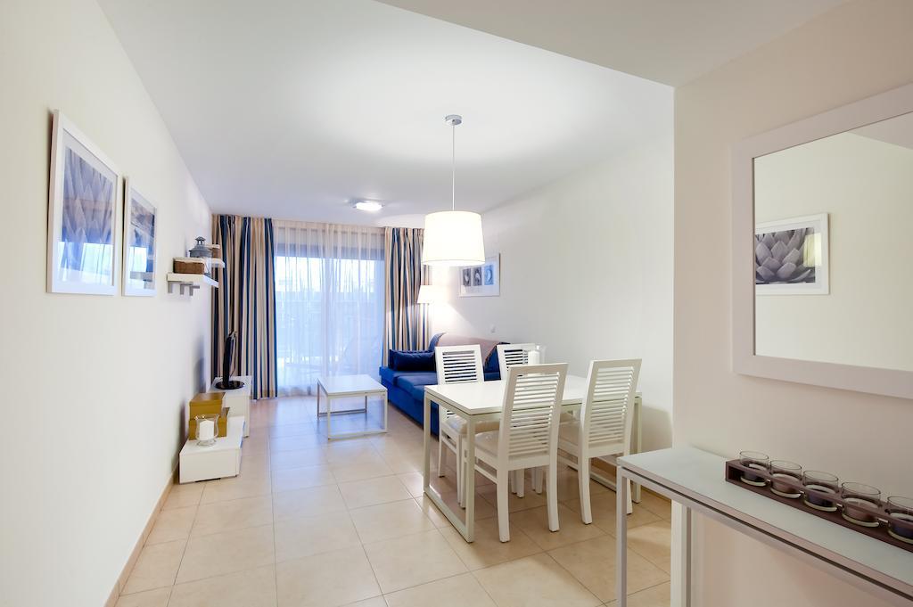 Hacienda Sant Jordi Golf & Resort Room photo